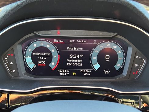 Used 2024 Audi Q3 2.0T Premium image 20