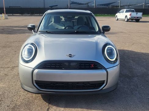 Used 2025 MINI Cooper S FWD image 3