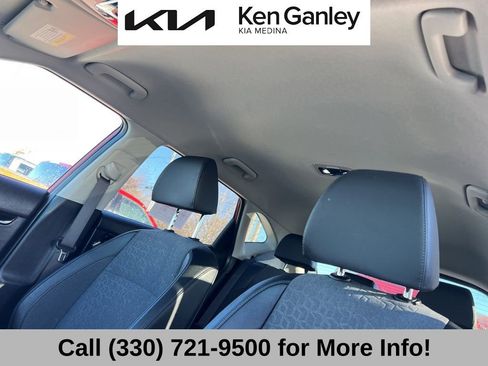 Certified 2024 Kia Seltos S image 44