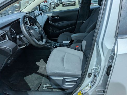 Used 2021 Toyota Corolla LE image 21