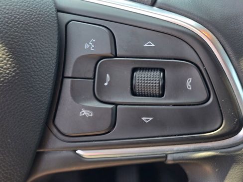 Used 2024 Buick Encore GX Sport Touring image 34