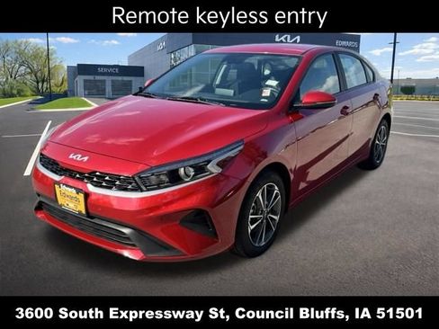 Used 2023 Kia Forte LXS w/ LXS Technology Package FWD image 13