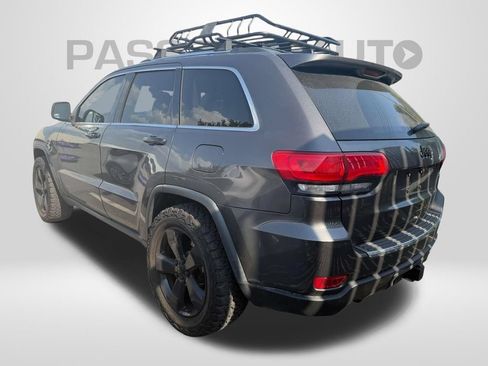 Used 2014 Jeep Grand Cherokee Limited w/ Trailer Tow Group IV AWD/4WD image 12