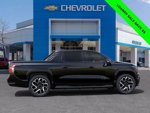 New 2024 Chevrolet Silverado EV RST image 5