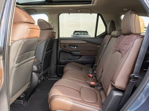 New 2026 Honda Pilot Elite image 11