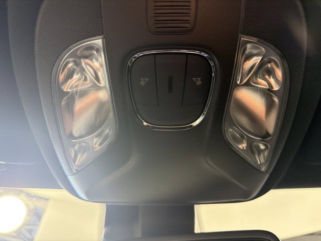 New 2026 Jeep Compass Latitude AWD/4WD image 22
