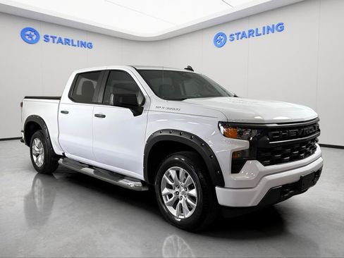 Used 2024 Chevrolet Silverado 1500 Custom RWD image 13