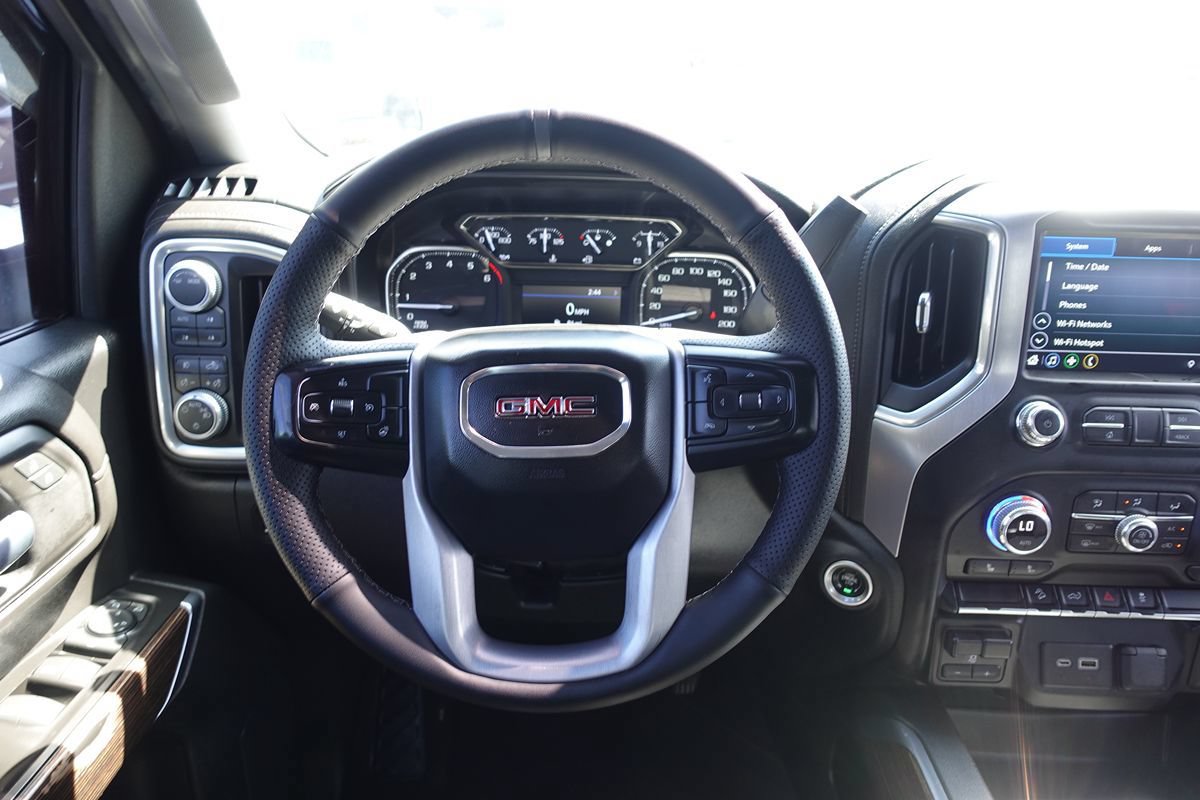 Used 2021 GMC Sierra 2500 SLE w/ X31 Off-Road Package AWD/4WD image 43