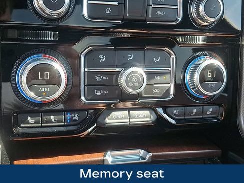 Used 2023 GMC Yukon Denali Ultimate AWD/4WD image 13