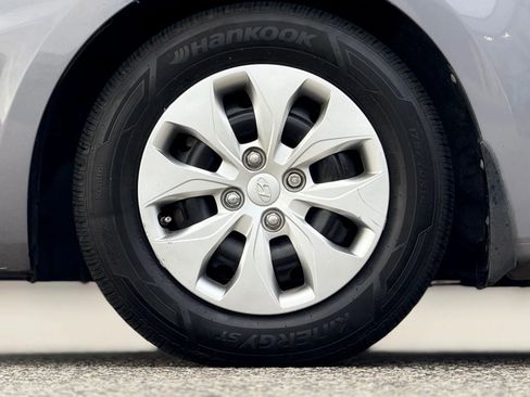 Used 2016 Hyundai Accent SE image 29