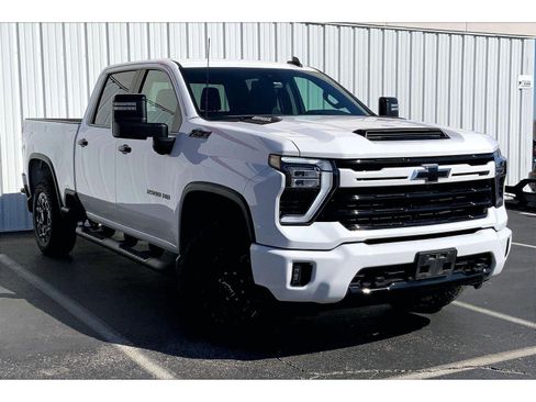 Used 2024 Chevrolet Silverado 2500 LT w/ Z71 Sport Edition image 29