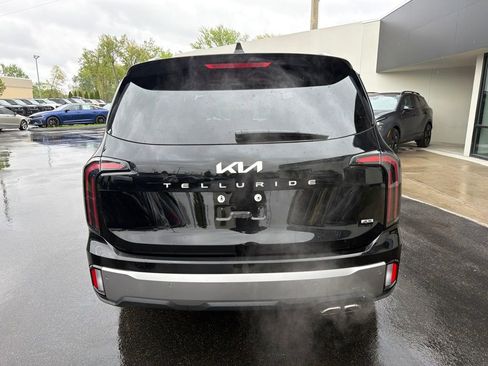 Used 2025 Kia Telluride EX AWD/4WD image 9