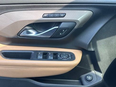 Used 2019 GMC Terrain SLT w/ Preferred Package FWD image 27