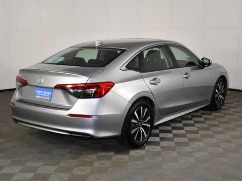 Certified 2023 Honda Civic EX image 5