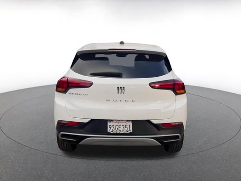 Used 2025 Buick Encore GX Preferred image 12