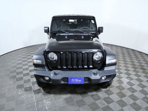 Used 2022 Jeep Wrangler Sport image 3