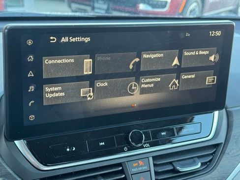 Used 2023 Nissan Altima 2.5 SV w/ SV Premium Package image 43