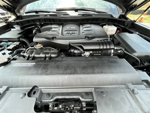 Used 2024 INFINITI QX80 Sensory image 37
