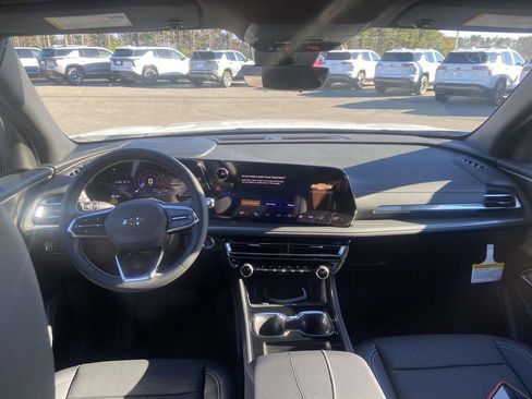 New 2026 Chevrolet Traverse LT w/ Midnight/Sport Edition image 10