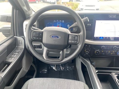 New 2026 Ford F250 XLT w/ XLT Premium Package AWD/4WD image 29