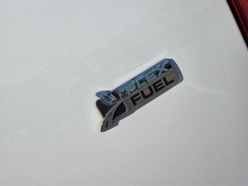 Used 2013 Ford Expedition EL XLT w/ Leather Seating Pkg image 9