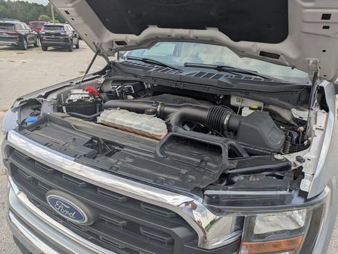 Used 2023 Ford F150 XLT RWD image 40