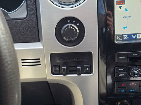 Used 2011 Ford F150 Platinum w/ Max Trailer Tow Pkg image 27