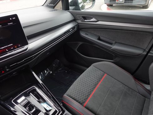 Certified 2025 Volkswagen GTI SE FWD image 19