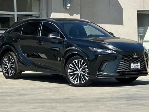 Used 2024 Lexus RX 350 image 2