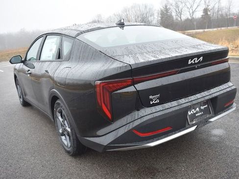 New 2026 Kia K4 LXS image 6