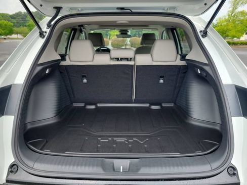 New 2026 Honda HR-V EX-L image 8
