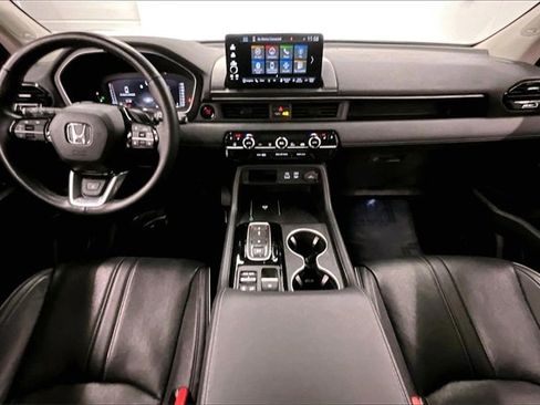 Used 2023 Honda Pilot Elite image 15