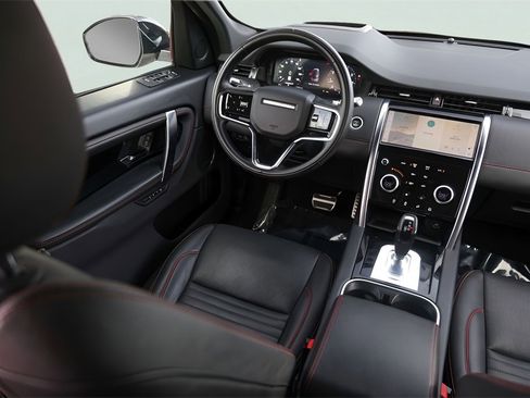 Used 2021 Land Rover Discovery Sport SE R-Dynamic image 28