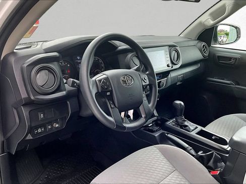 Certified 2023 Toyota Tacoma SR AWD/4WD image 20