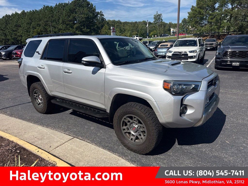 Used 2020 Toyota 4Runner TRD Off-Road Premium w/ Moonroof Package AWD/4WD image 1