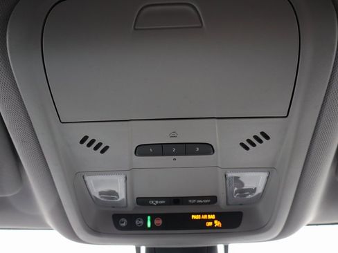 Used 2024 Chevrolet Blazer LT w/ Midnight/Sport Edition image 16