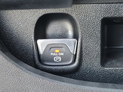 New 2024 RAM ProMaster 3500 w/ Delivery Van Package FWD image 40
