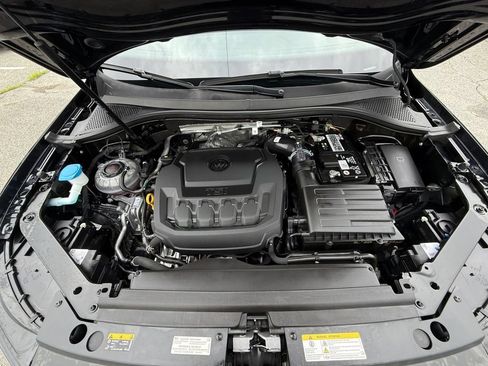 Used 2023 Volkswagen Tiguan SE FWD image 27