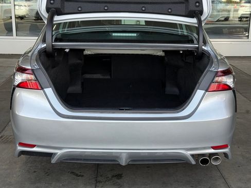 Used 2023 Toyota Camry SE image 13