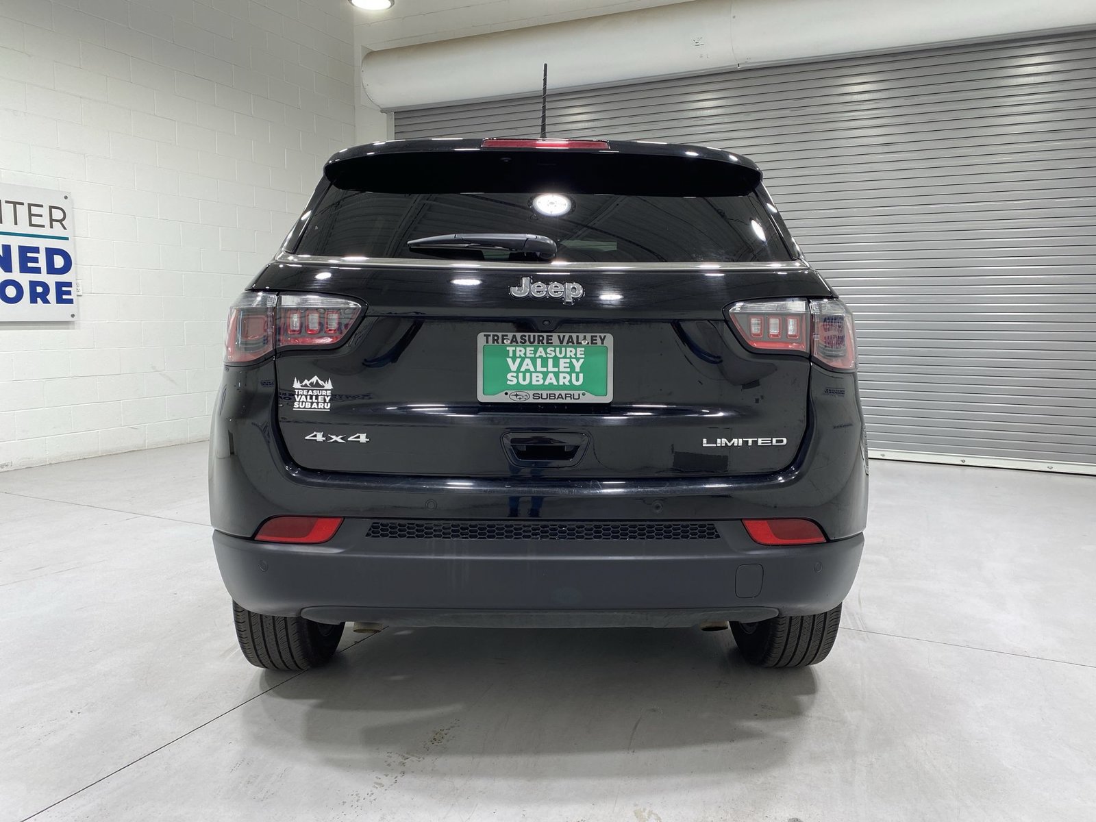 Used 2025 Jeep Compass Limited AWD/4WD image 7