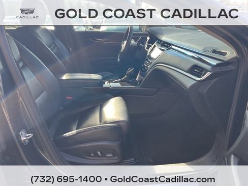 Used 2015 Cadillac XTS Luxury image 7
