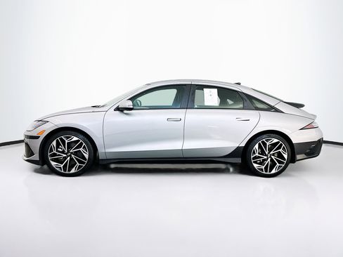 Used 2024 Hyundai Ioniq 6 SEL AWD/4WD image 4