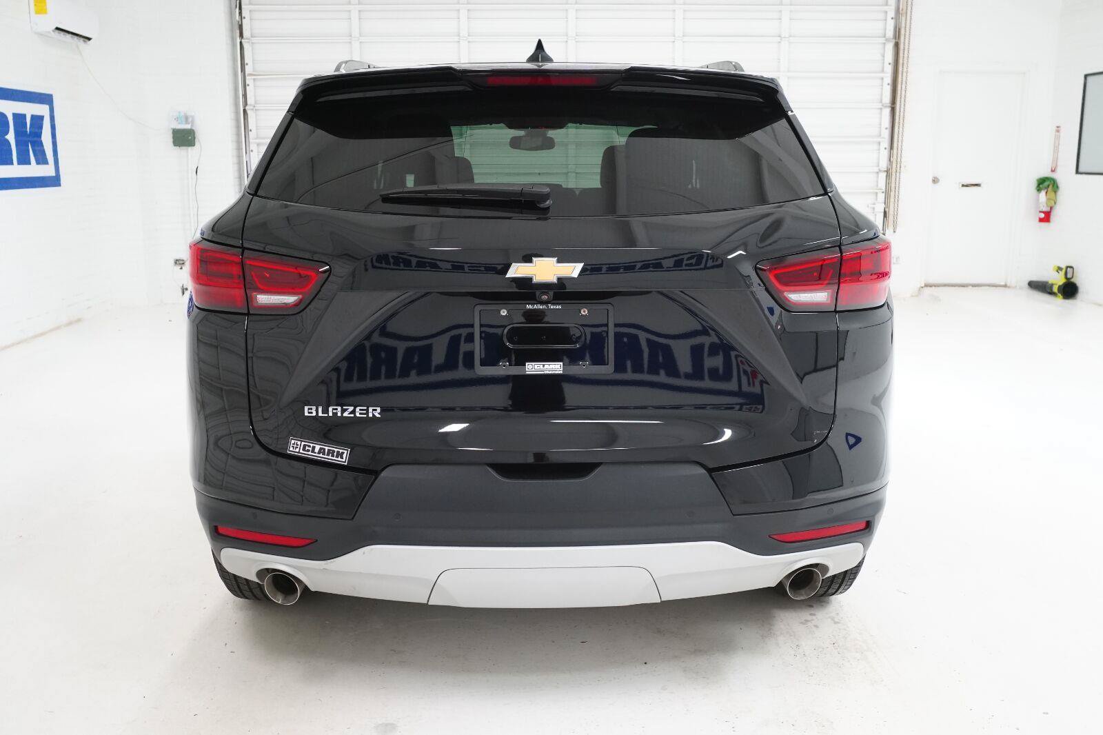 Used 2024 Chevrolet Blazer LT w/ Convenience Package FWD image 26