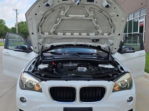 Used 2014 BMW X1 sDrive28i RWD image 13