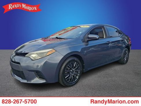 Used 2014 Toyota Corolla LE FWD image 1