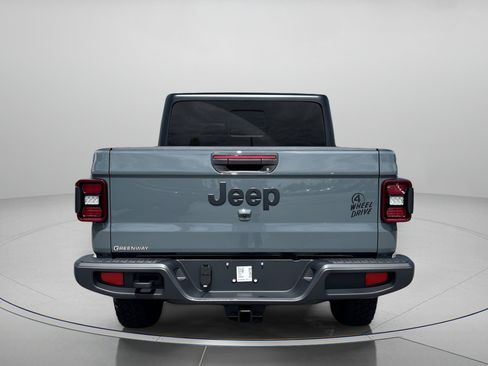 New 2025 Jeep Gladiator Willys image 3