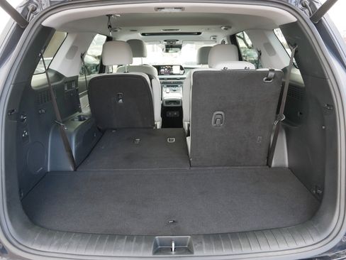 Used 2024 Hyundai Palisade SEL w/ Premium Package image 18