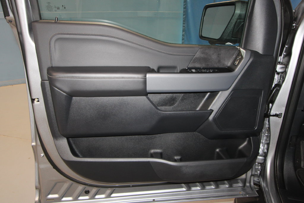 Used 2026 Ford F150 XLT w/ Equipment Group 302A MID AWD/4WD image 5