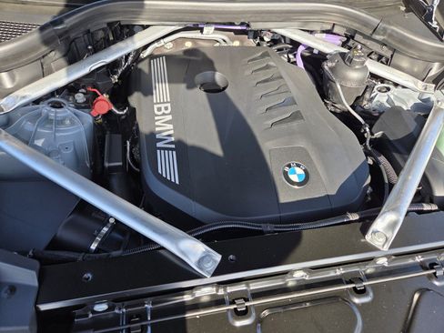 New 2026 BMW X5 sDrive40i image 18