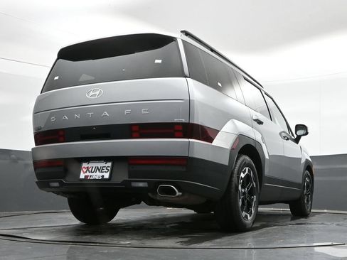 Certified 2025 Hyundai Santa Fe SEL AWD/4WD image 39